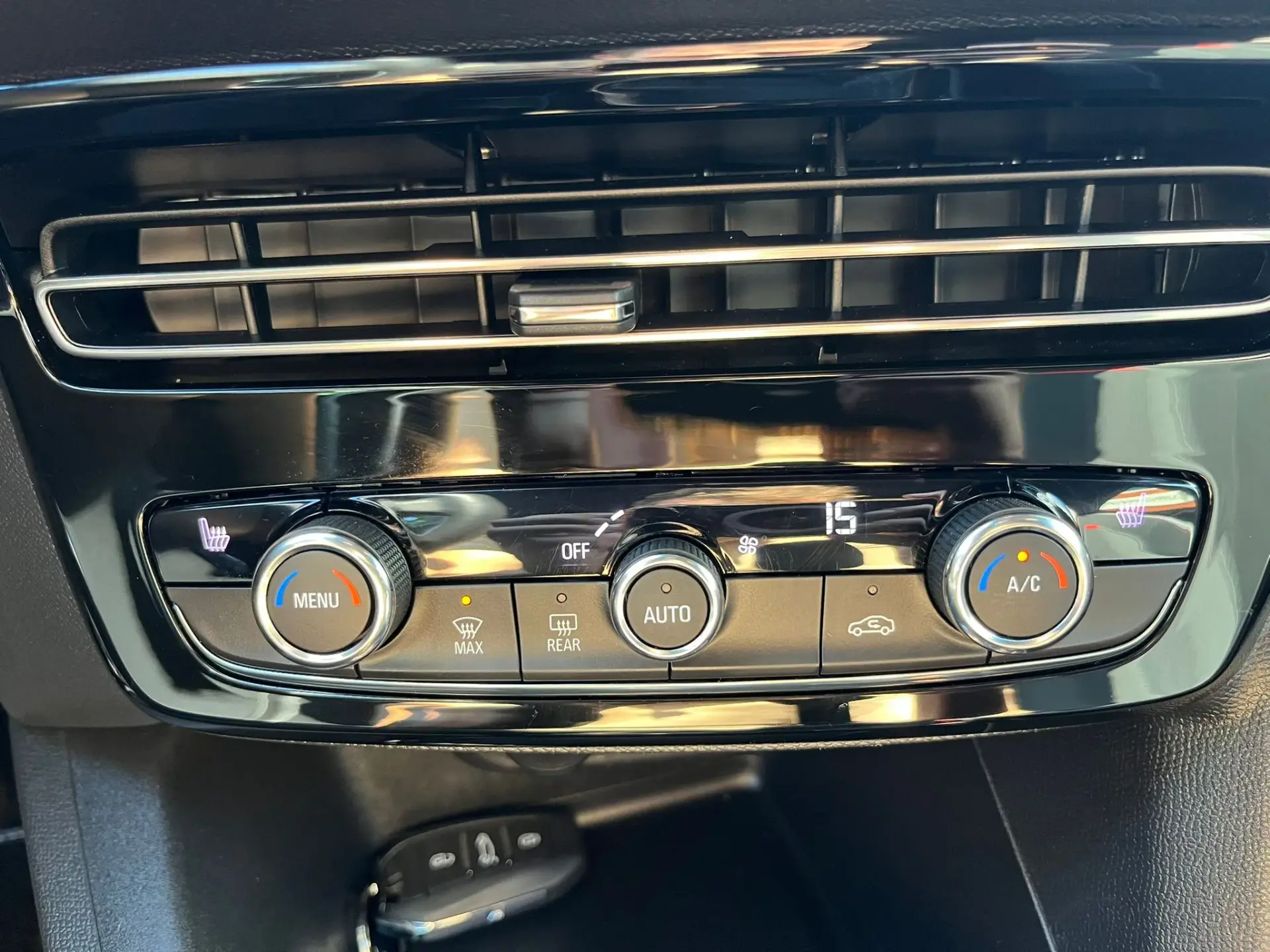 Opel Mokka 1.2 T GS Line 47