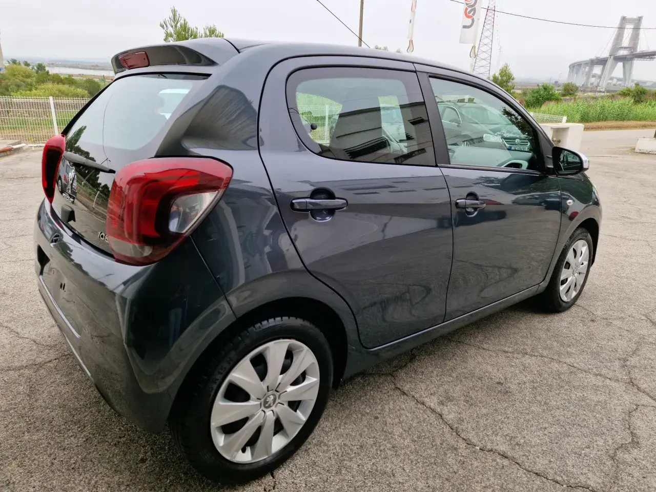 Peugeot 108 1.2 PureTech Allure 4