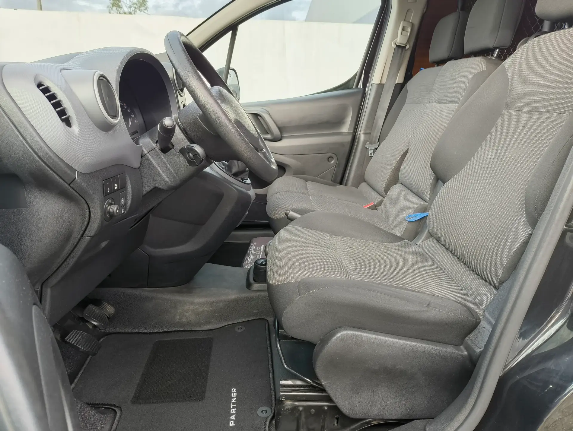 Peugeot Partner 1.6 BlueHDi Outdoor 10