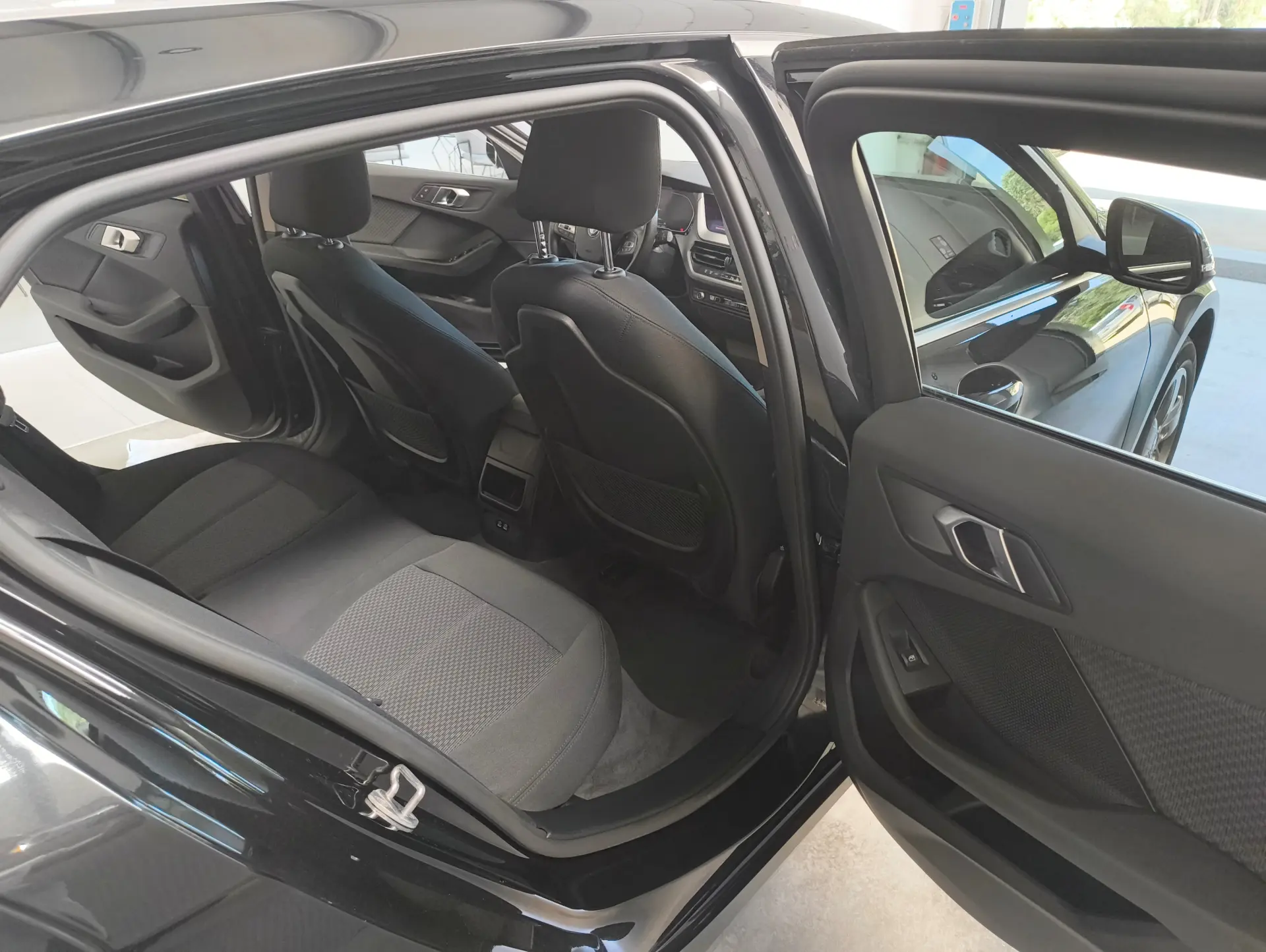 BMW 116 d Aut. Advantage 12