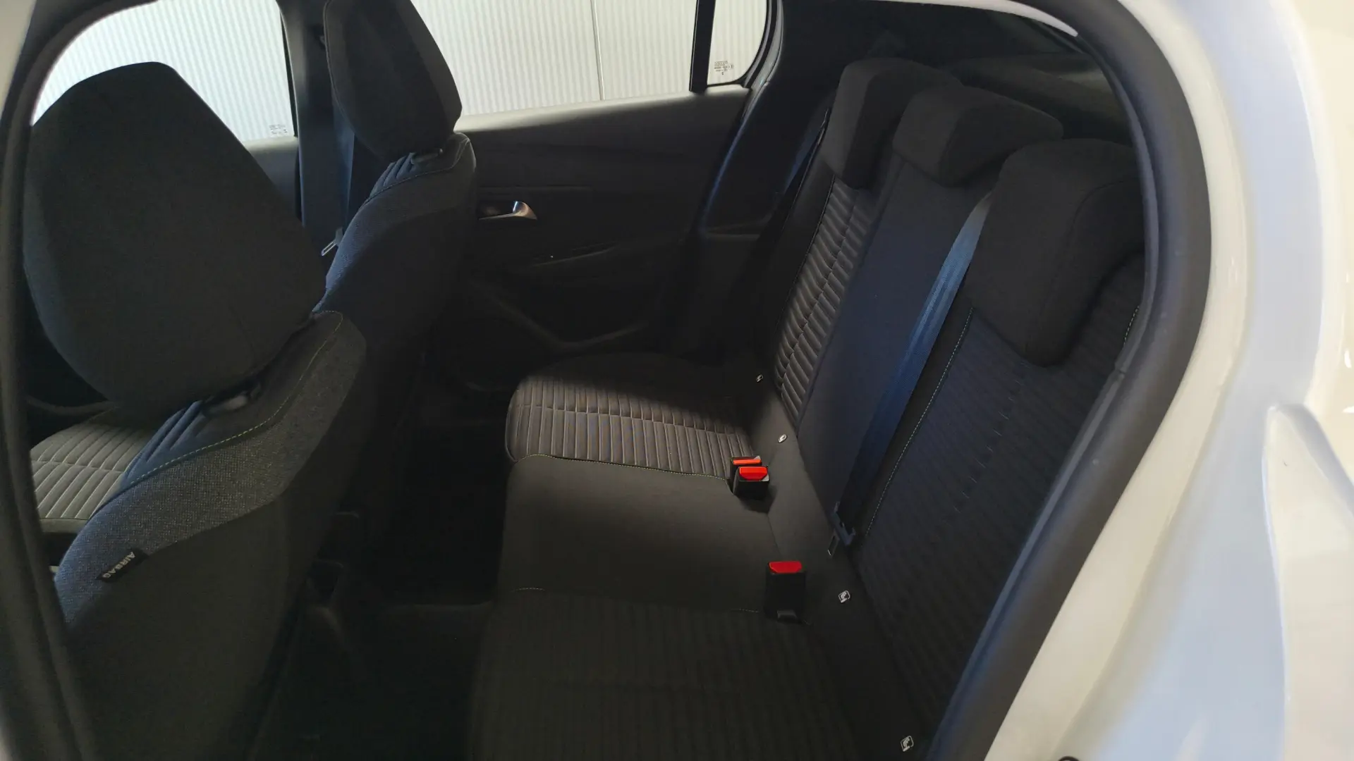 Peugeot 208 1.2 PureTech 75 Active Pack 10