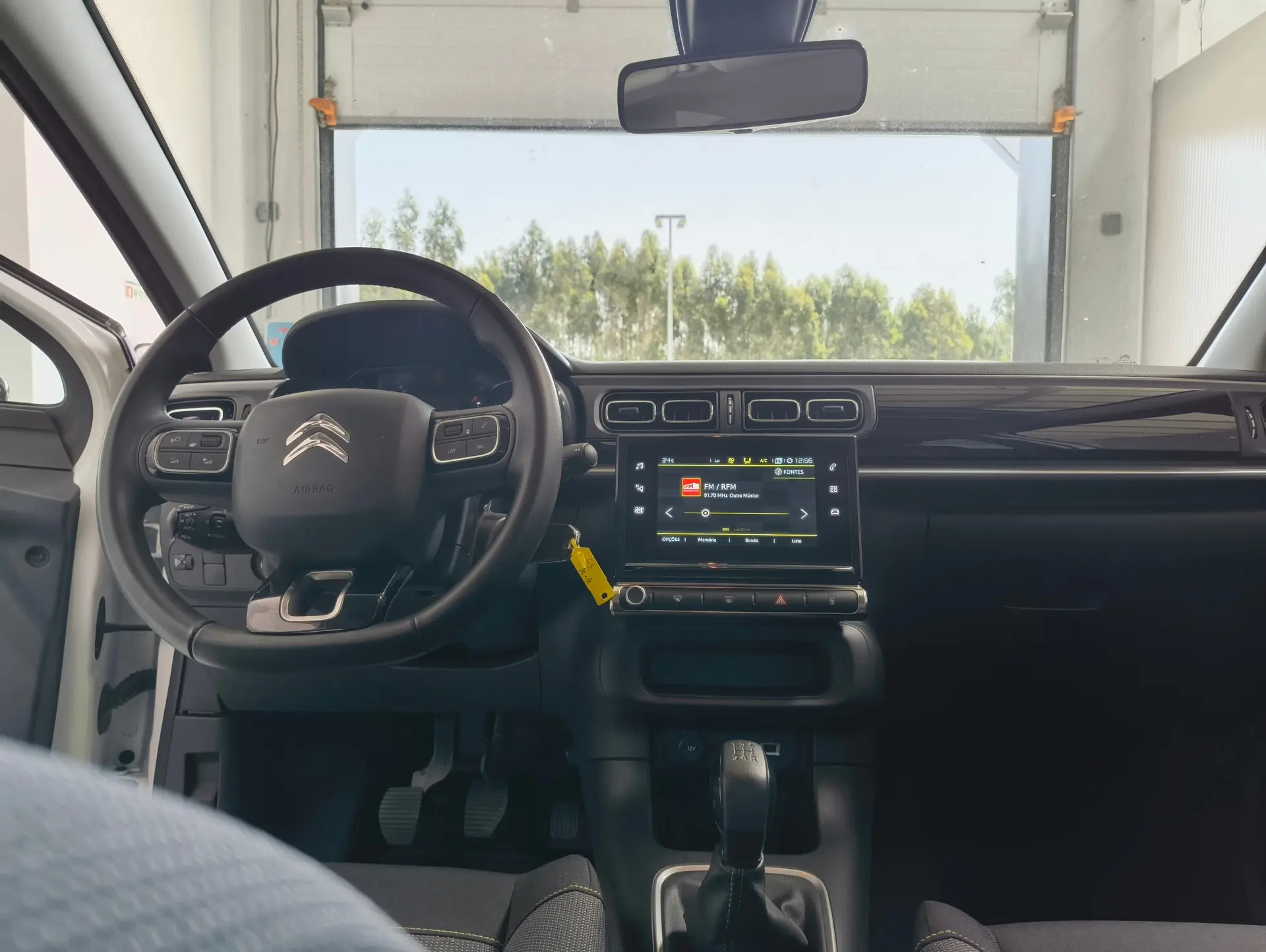 Citroën C3 1.2 PureTech Shine Pack 82cv 13