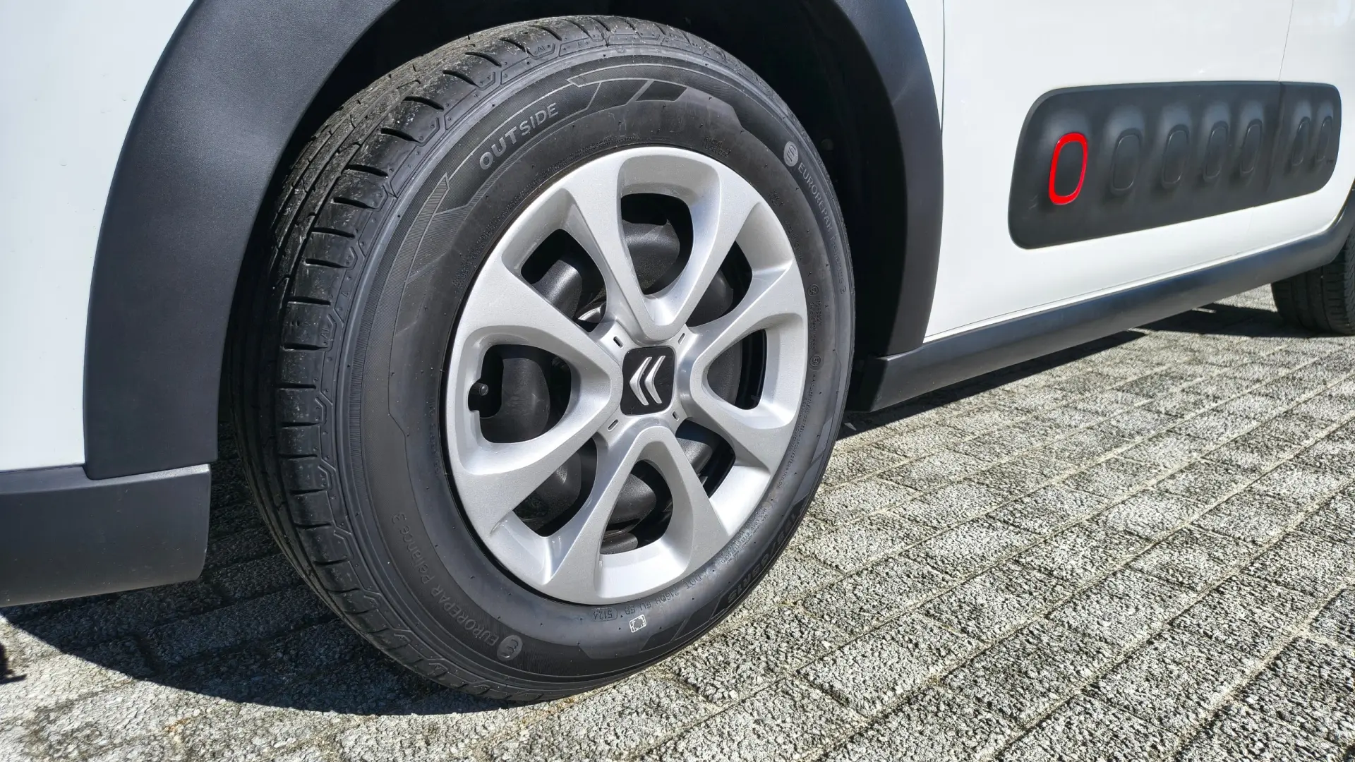 Citroën C3 1.2 PureTech Shine 7