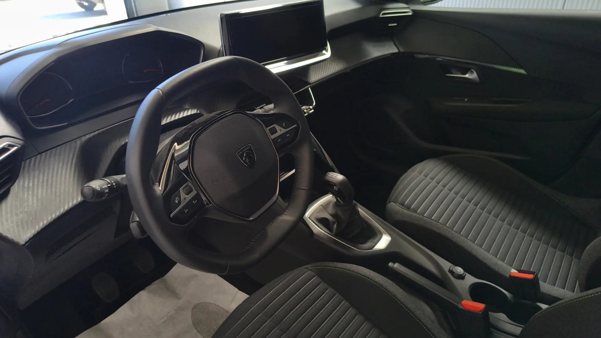 Peugeot 208 1.2 PureTech 75 Active Pack 5