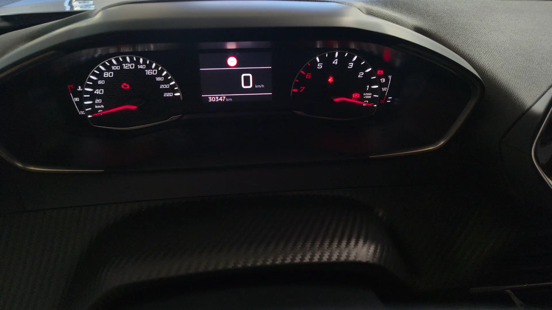 Peugeot 2008 1.2 PureTech 100 Style 6