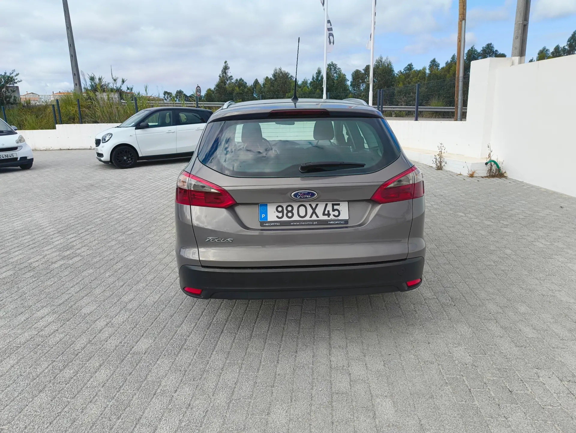 Ford Focus SW Outro 4