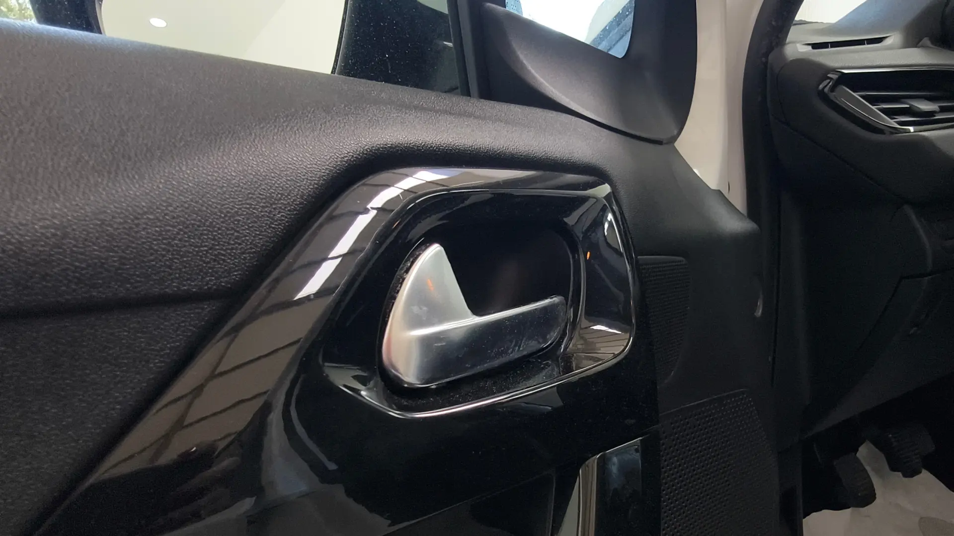 Peugeot 208 1.2 VTi Active 15