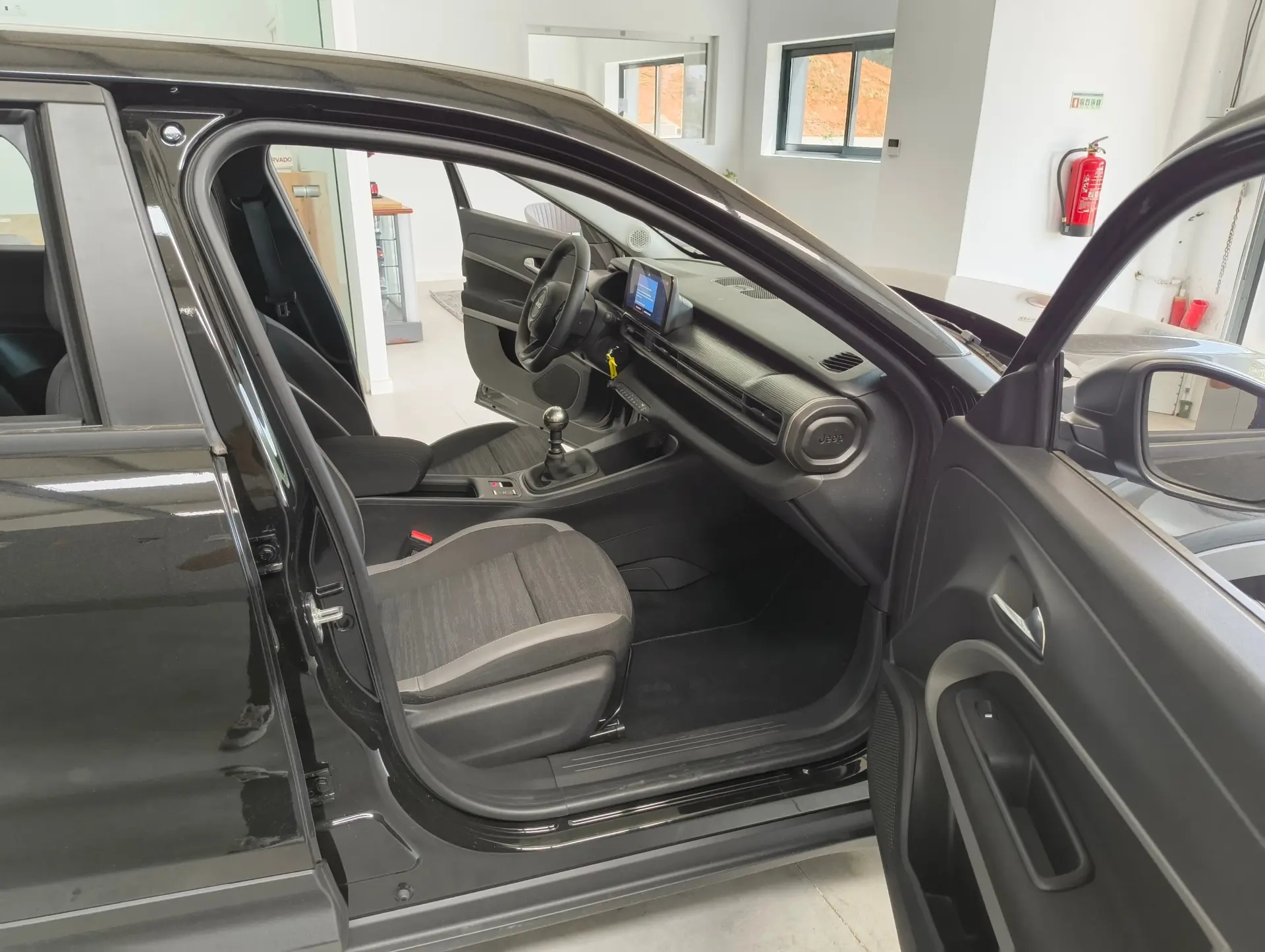 Jeep Avenger 1.2 GSE T3 Longitude 16