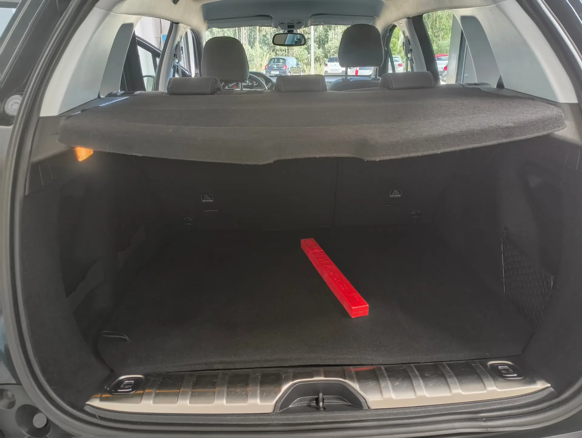 Peugeot 2008 1.2 PURETECH ALLURE BUSINESS 12