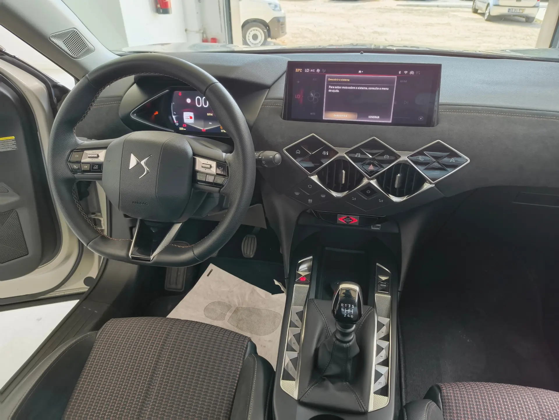 DS DS3 Crossback PureTech 100 PERFORMANCE LINE 15