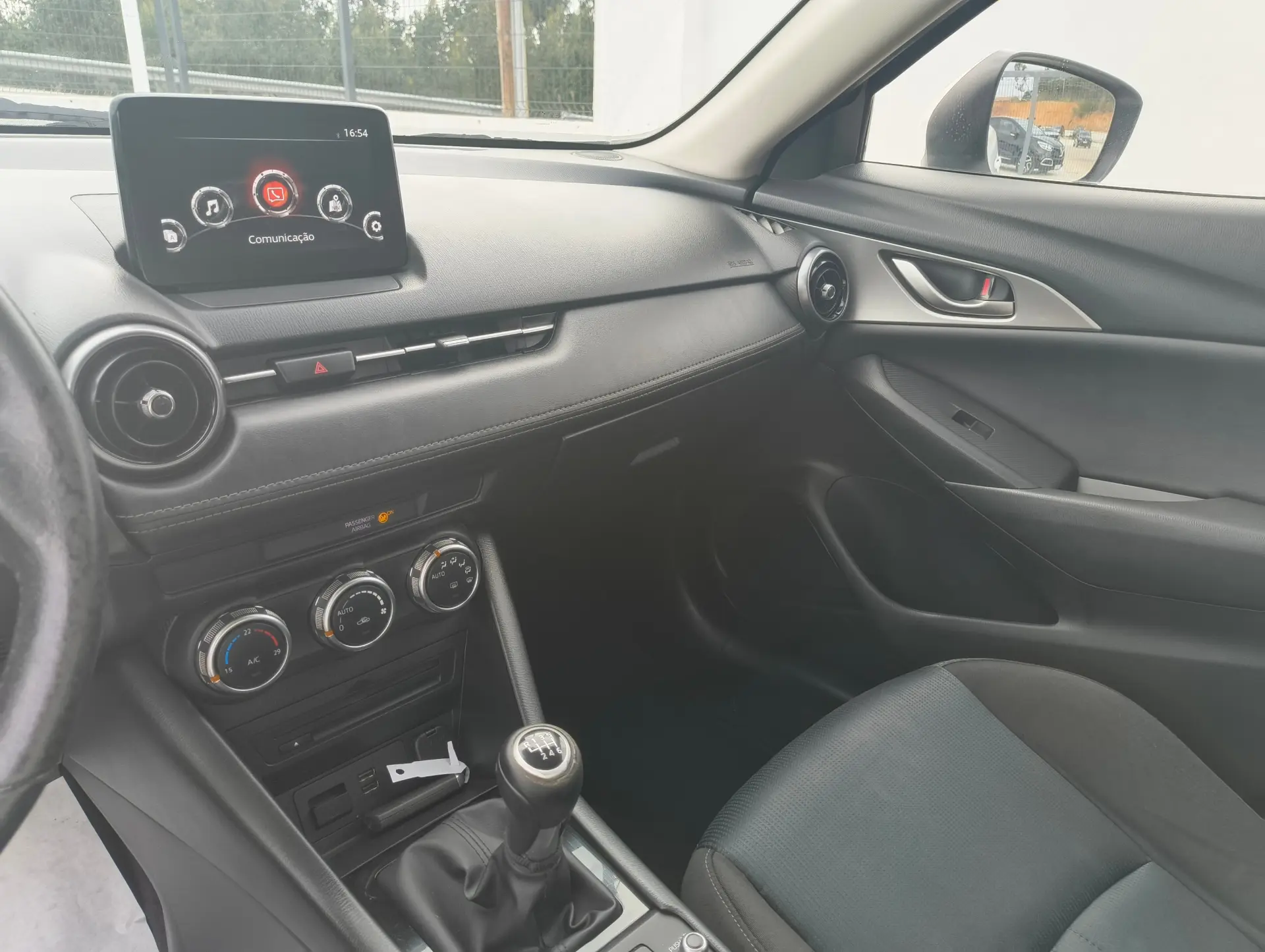 Mazda CX-3 9