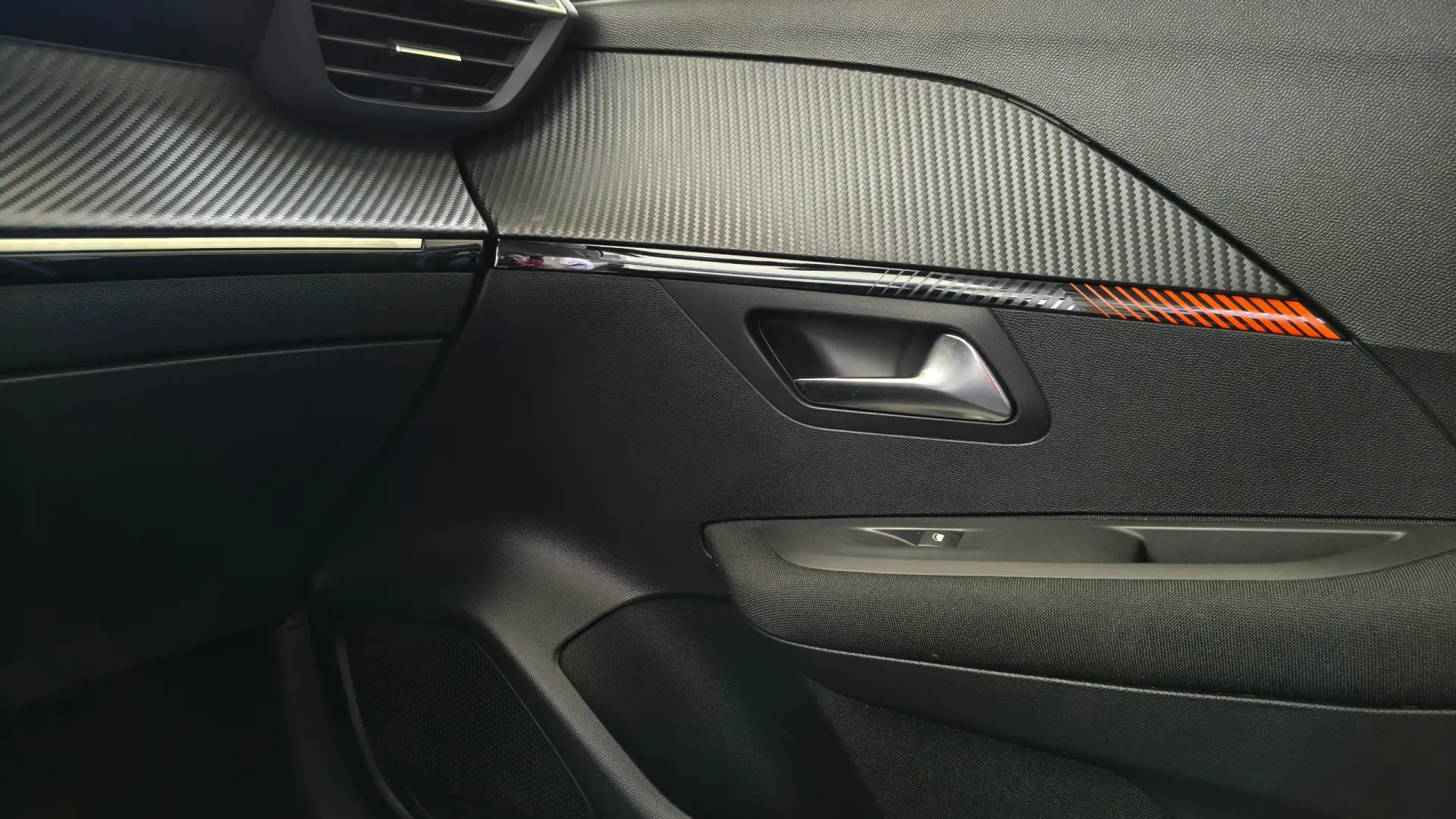 Peugeot 208 1.2 PureTech Active Pack 29