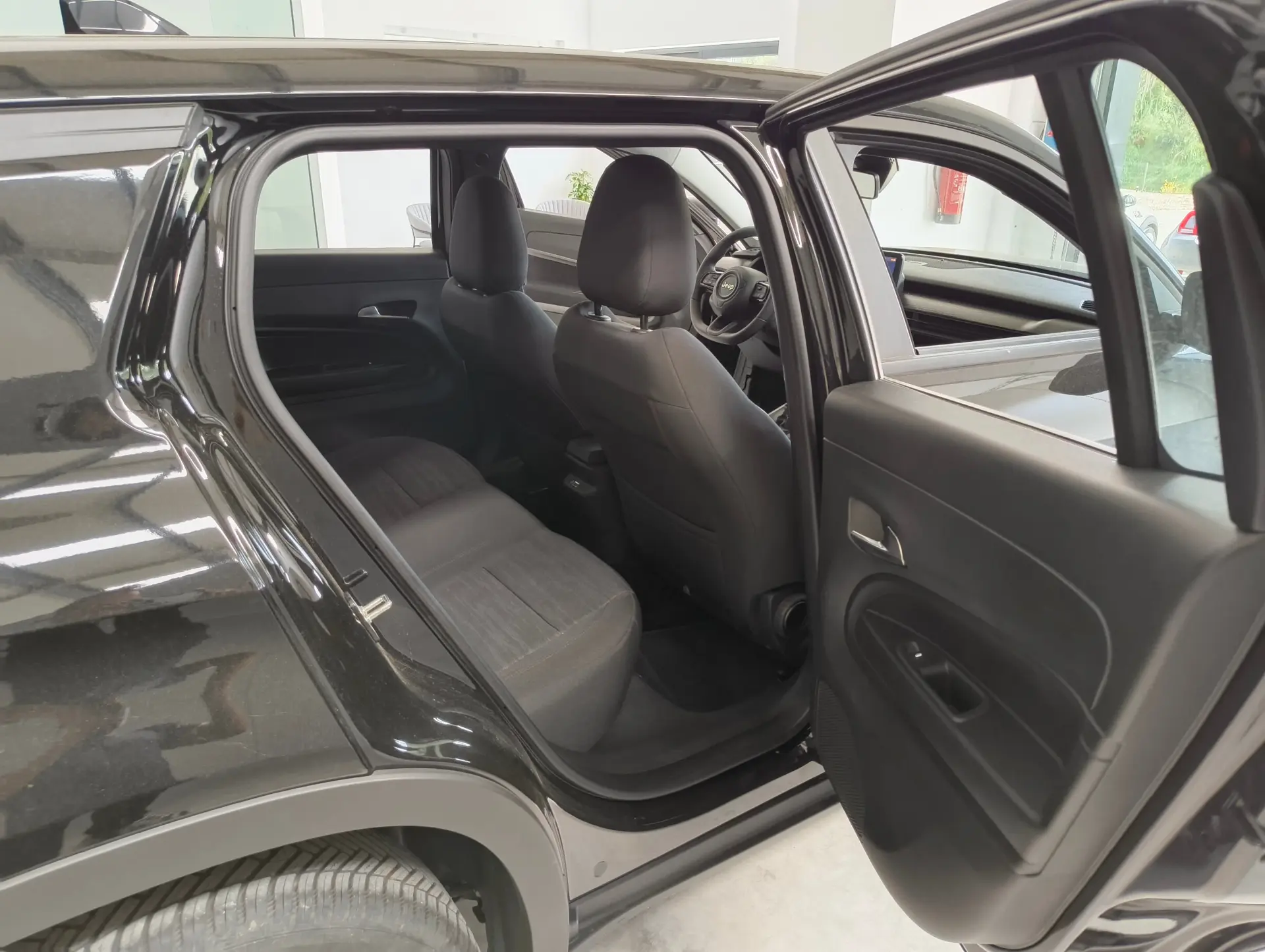 Jeep Avenger 1.2 GSE T3 Longitude 15