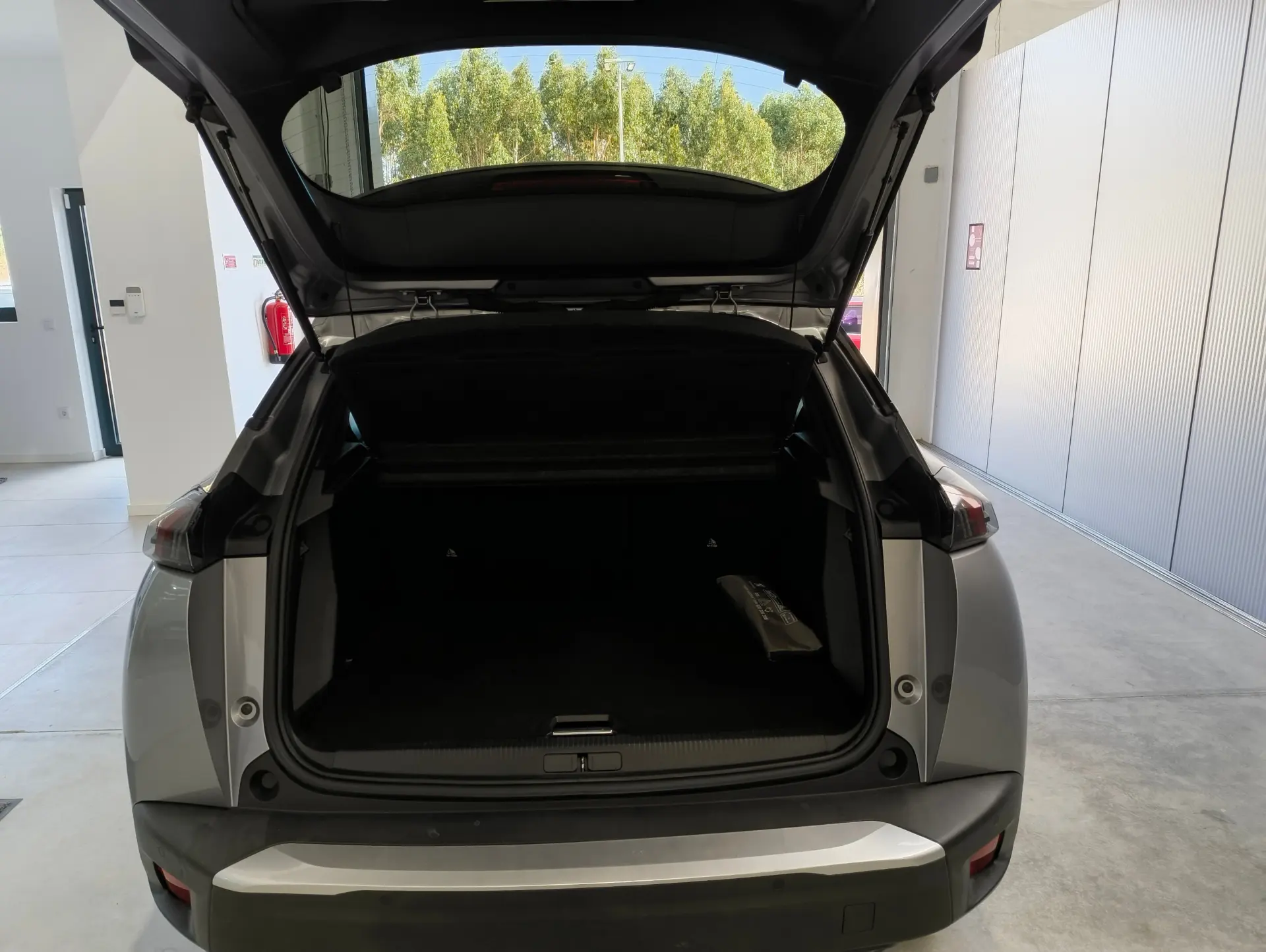 Peugeot 2008 1.5 BlueHDi Allure 11
