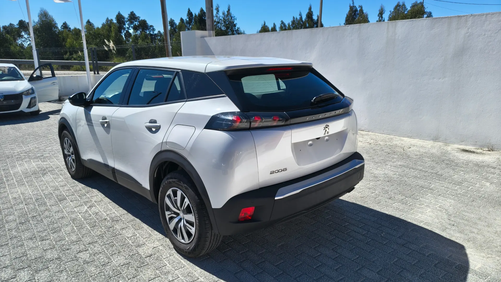 Peugeot 2008 1.2 PureTech 100 Stop&Start Active Pack 5