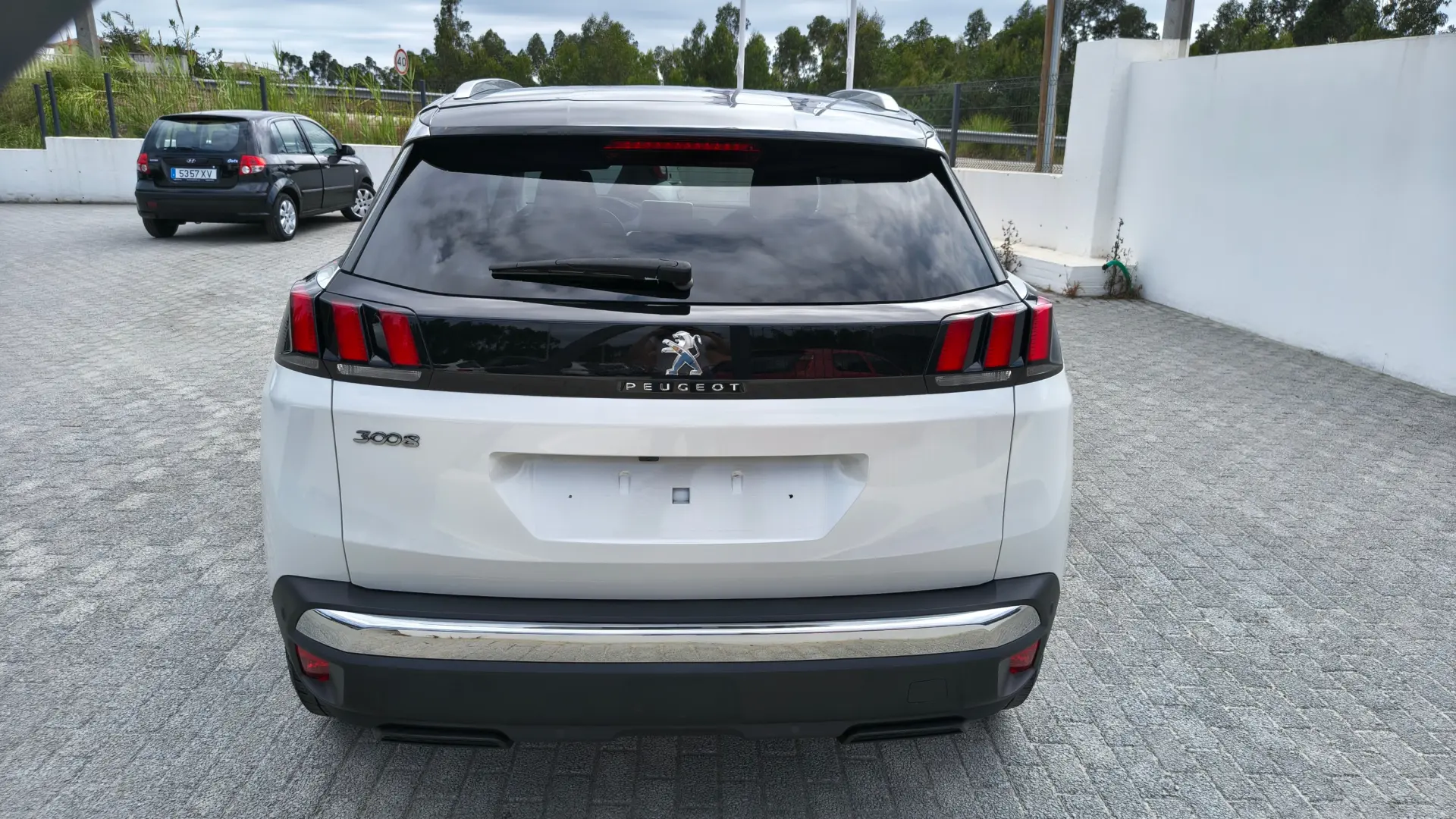 Peugeot 3008 PureTech 130 Stop & Start GPF EAT8 Crossway 6