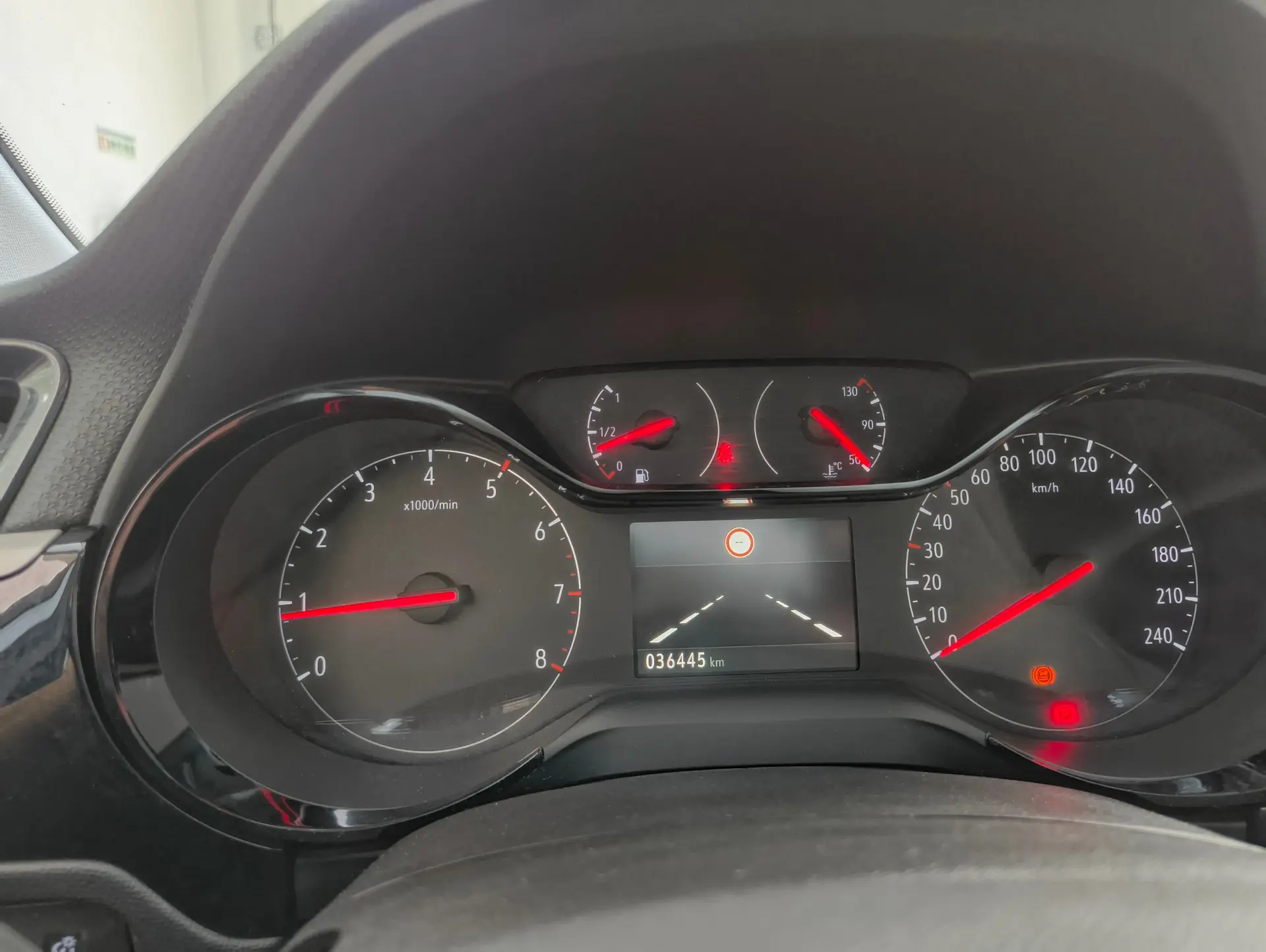 Opel Corsa 1.2 T Edition 8