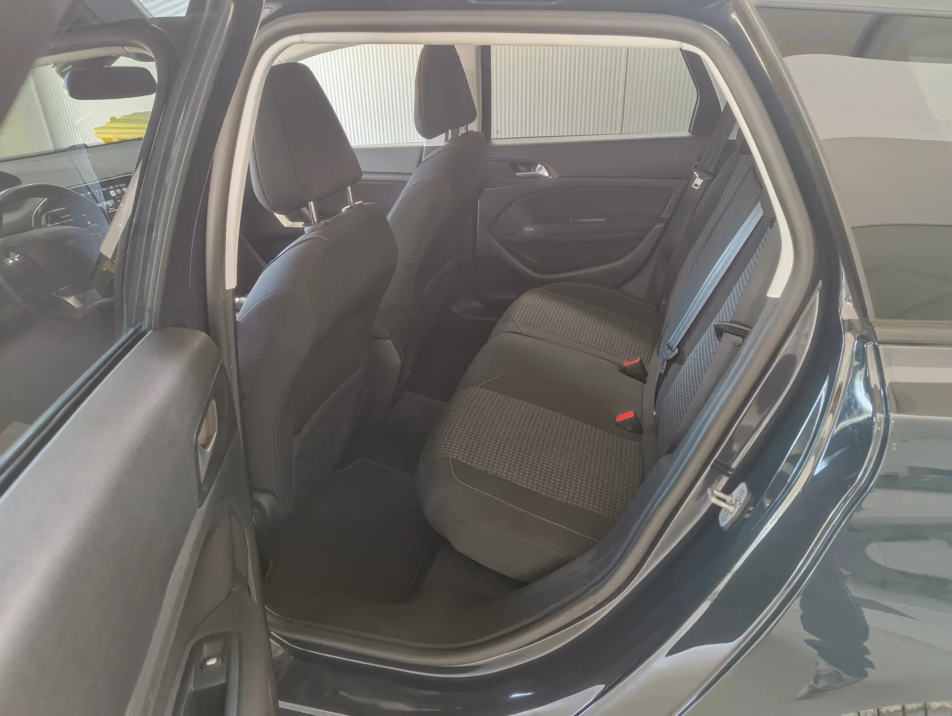 Peugeot 308 SW 1.6 BLUE HDI STYLE 8
