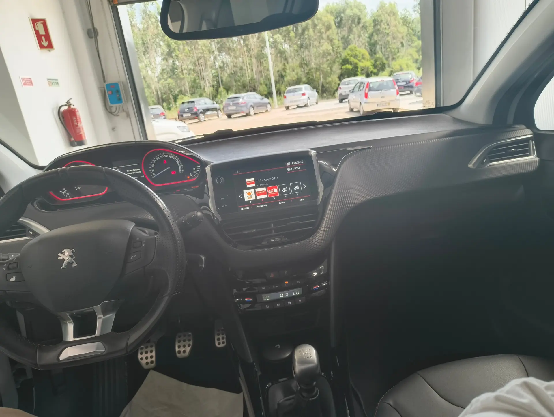 Peugeot 2008 1.2 PureTech GT Line 8