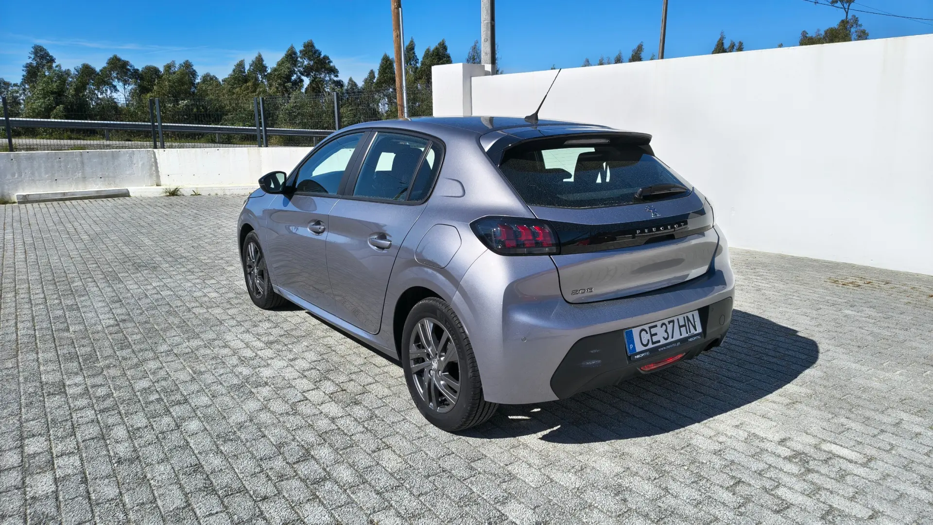 Peugeot 208 1.2 PureTech Active Pack 8