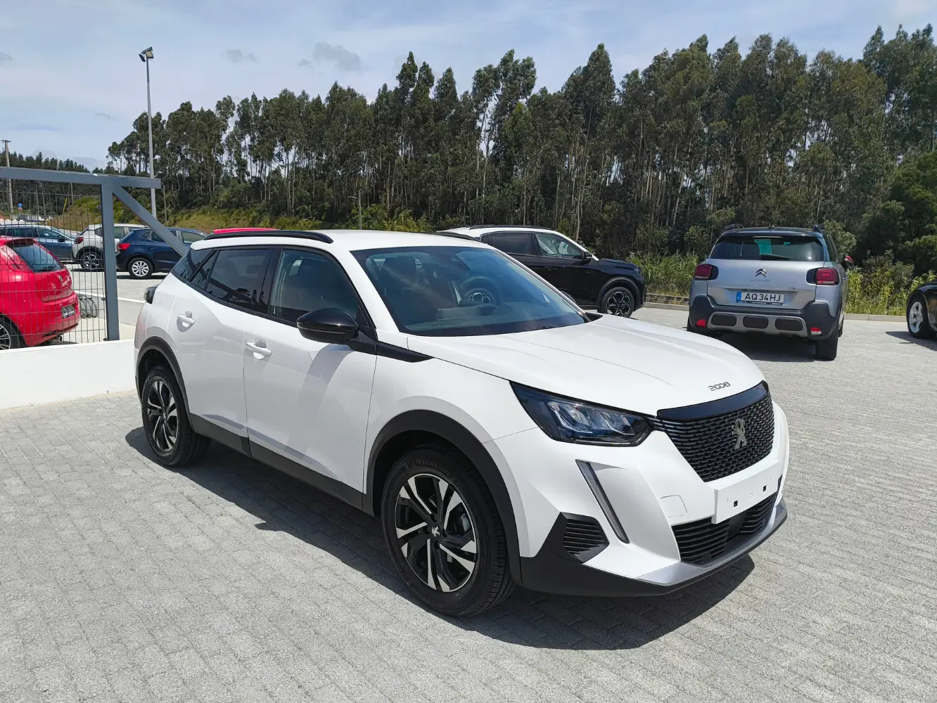 Peugeot 2008 PureTech 100 Allure 3