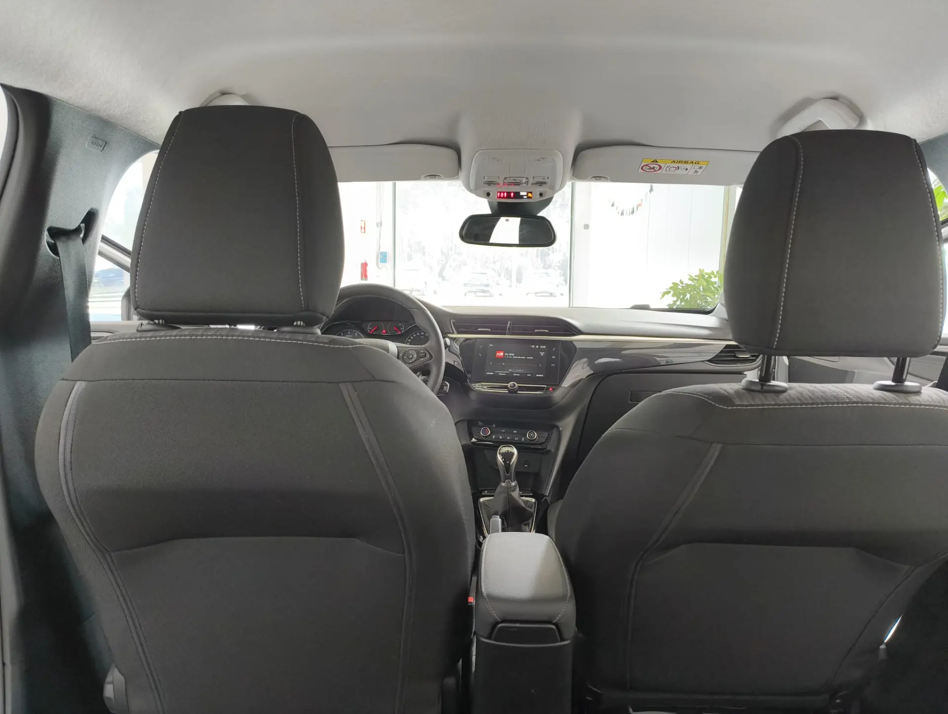 Opel Corsa 1.2 Elegance 10