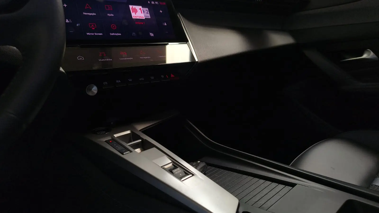 Peugeot 308 1.2 PureTech Allure Pack 131CV EAT8 11