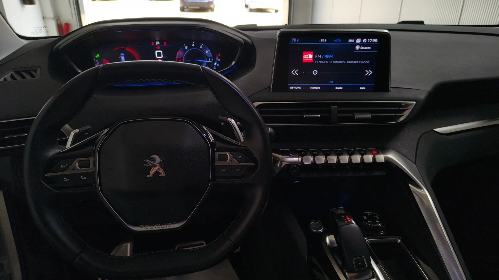 Peugeot 3008 PureTech 130 Stop & Start GPF EAT8 Crossway 11
