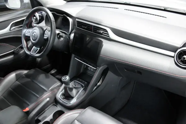 MG ZS 1.0 T-GDI Luxury 5