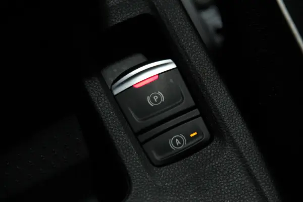 Renault Captur Outro 16