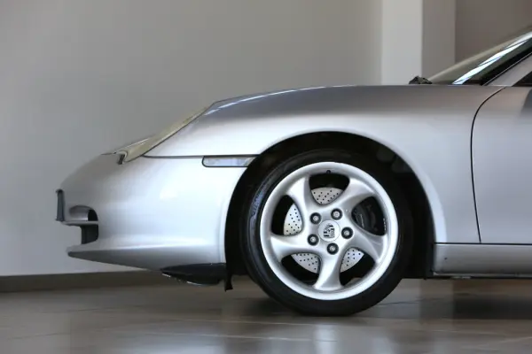 Porsche 911 (996) Carrera 3