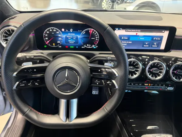 Mercedes-Benz CLA 250 e 8G-DCT AMG Line 25