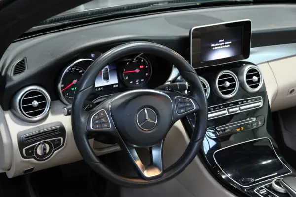 Mercedes-Benz C 250 d Cabrio Aut. 8