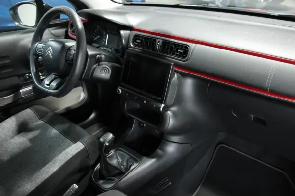 Citroen C3 1.2 PureTech C-Series 7