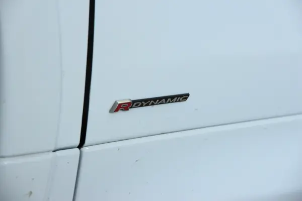Land Rover Discovery Sport 2.0 eD4 R-Dynamic SE 7L 25