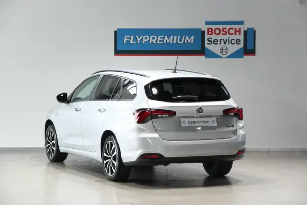 Fiat Tipo Station Wagon 1.0 GSE T3 Garmin 10