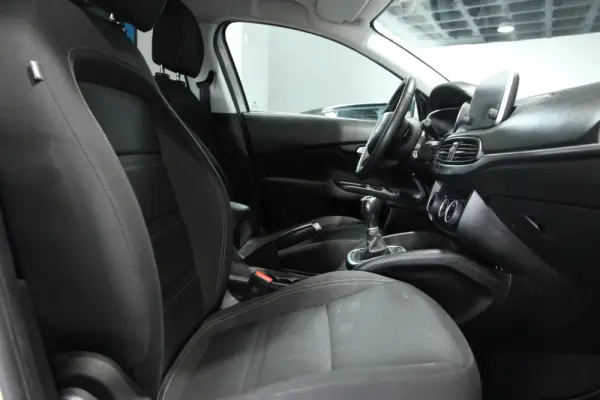 Fiat Tipo Station Wagon 1.0 GSE T3 Garmin 15