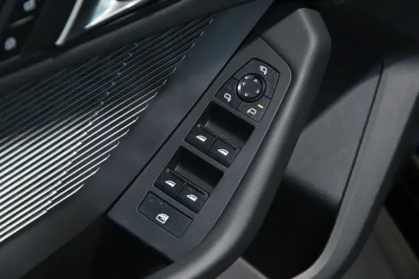 BMW 116 Outro 6