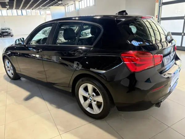 BMW 116 d EDynamics Line Sport 15