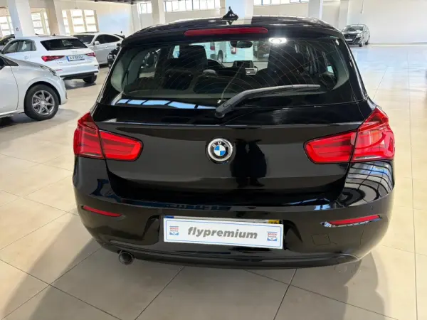 BMW 116 d EDynamics Line Sport 18