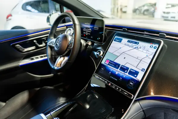 Mercedes-Benz EQE SUV 350+ 3