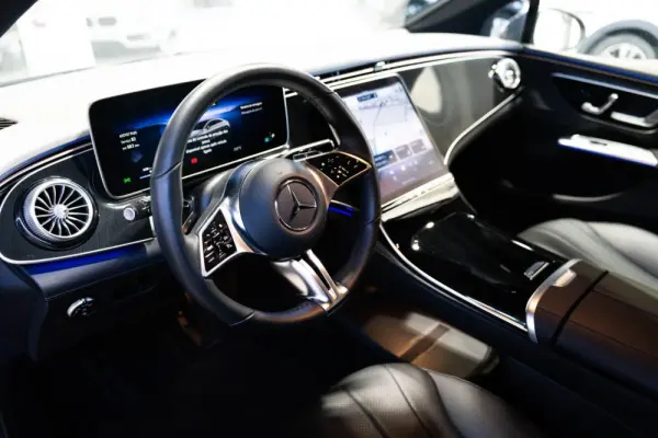 Mercedes-Benz EQE SUV 350+ 6