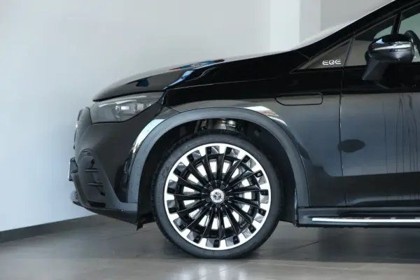 Mercedes-Benz EQE SUV 500 4Matic 33