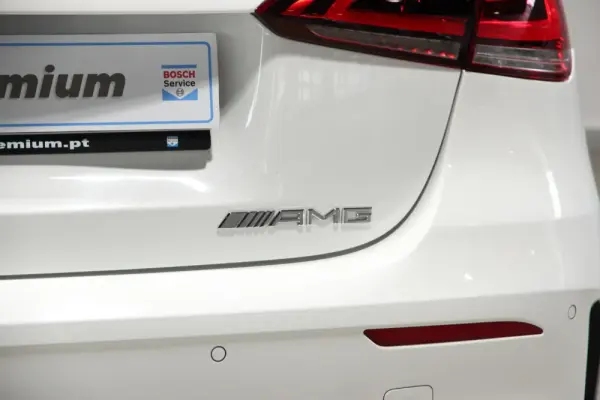 Mercedes-Benz A 180 d AMG Line Aut. 19