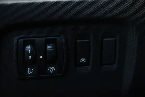 Renault Captur 0.9 TCE Exclusive 4