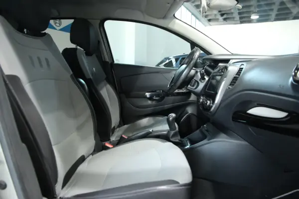 Renault Captur 0.9 TCE Exclusive 25
