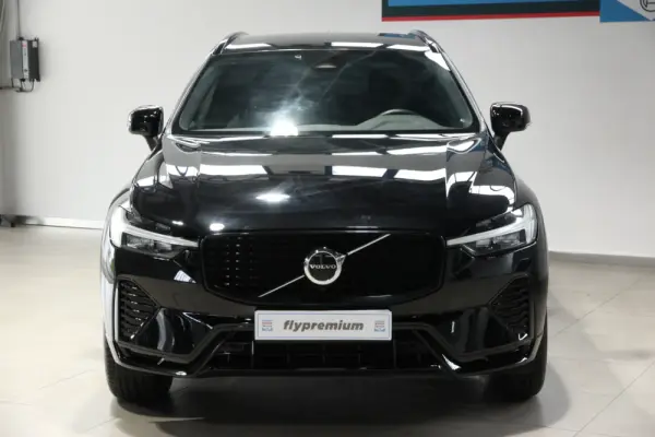 Volvo XC 60 2.0 B4 R-Design 23