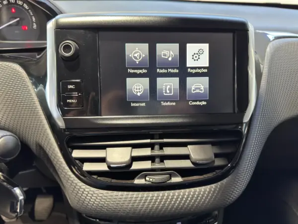 Peugeot 2008 1.2 PureTech Allure 15