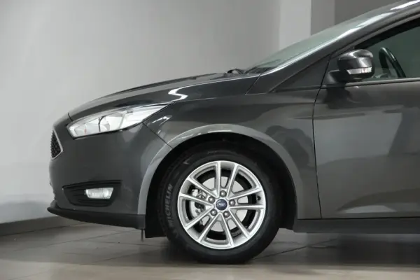 Ford Focus 1.0 EcoBoost Business 14