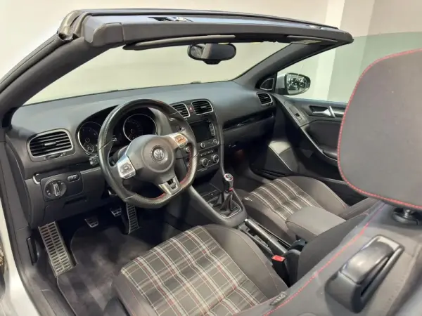 Volkswagen Golf Cabriolet GTI 26
